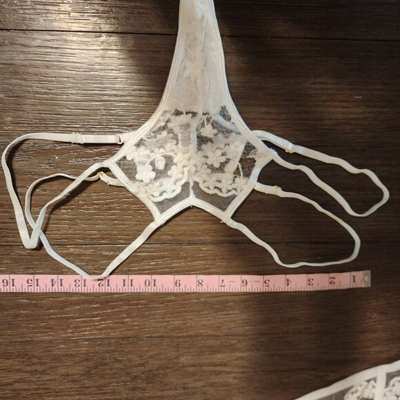 Mapale Lace Longline Bra & Strappy Thong Set NWT White XL - Picture 14 of 16